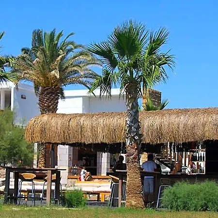 Aytas Hotel