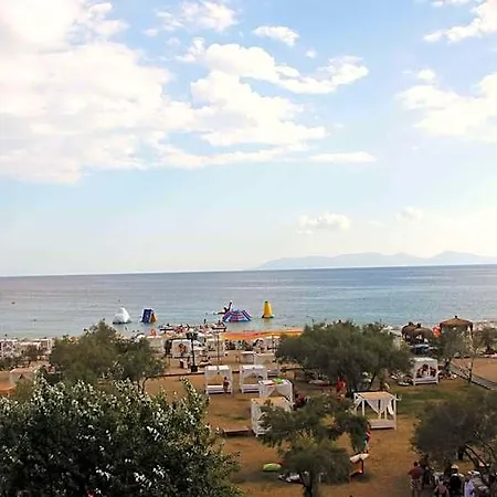Hotel Aytas 3*